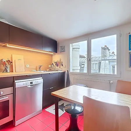Large 3-room Near The Saint Martin Canal * Paris