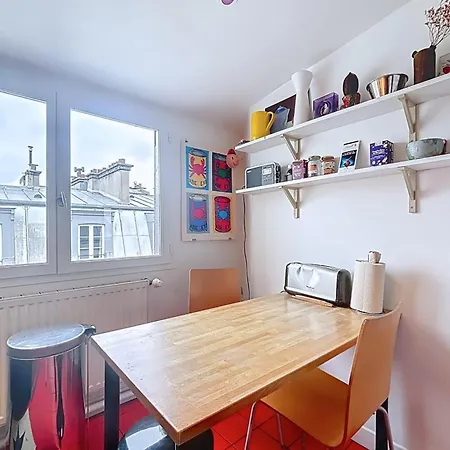 Large 3-room Near The Saint Martin Canal * Paris